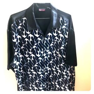 Men’s dress shirt